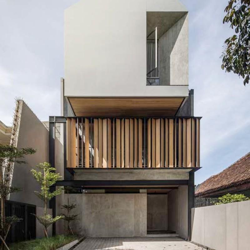 Rumah minimalis 2 lantai modern hasil bangun Arra Putra Konstruksi Jakarta